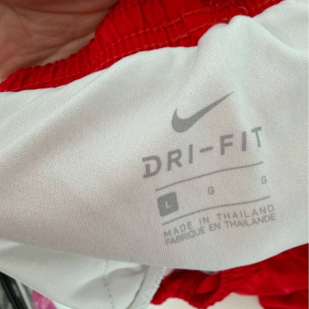 Nike dri fit blue & red shorts bundle large - Picture 3 of 6